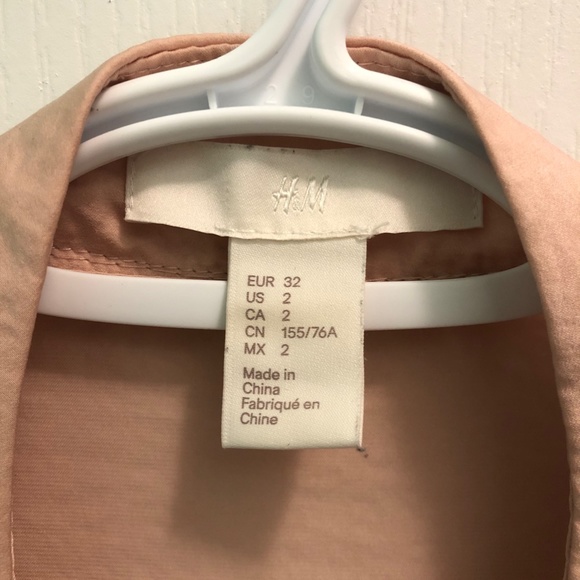 H&M blush very thin jacket - Picture 2 of 4